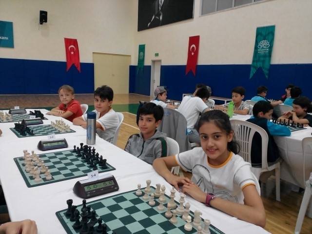 Satranç Kulübümüz "Küçükler" kategorisinde 3. oldu...