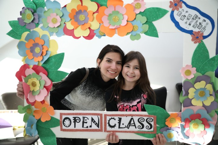 3. Sınıf Öğrencilerimiz “Open Class” Etkinliği ile Bir Dersi Anne Babalarıyla Geçirdi 
