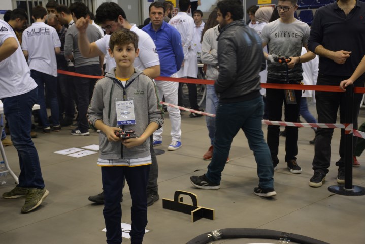  BKRobotics Kulübü Marmara Robot Yarışmalarında 1. Oldu...